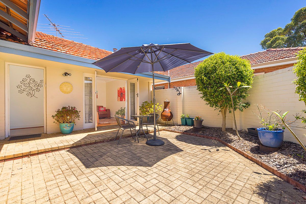 75A Burniston St, Scarborough WA 6019, Image 2