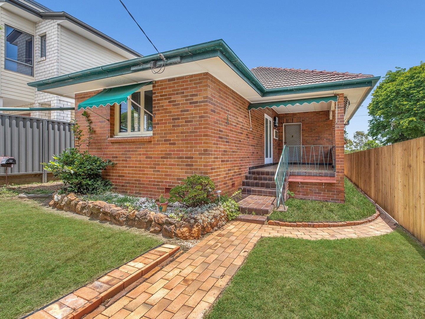 3 bedrooms House in 34 Strathaird Street DARRA QLD, 4076