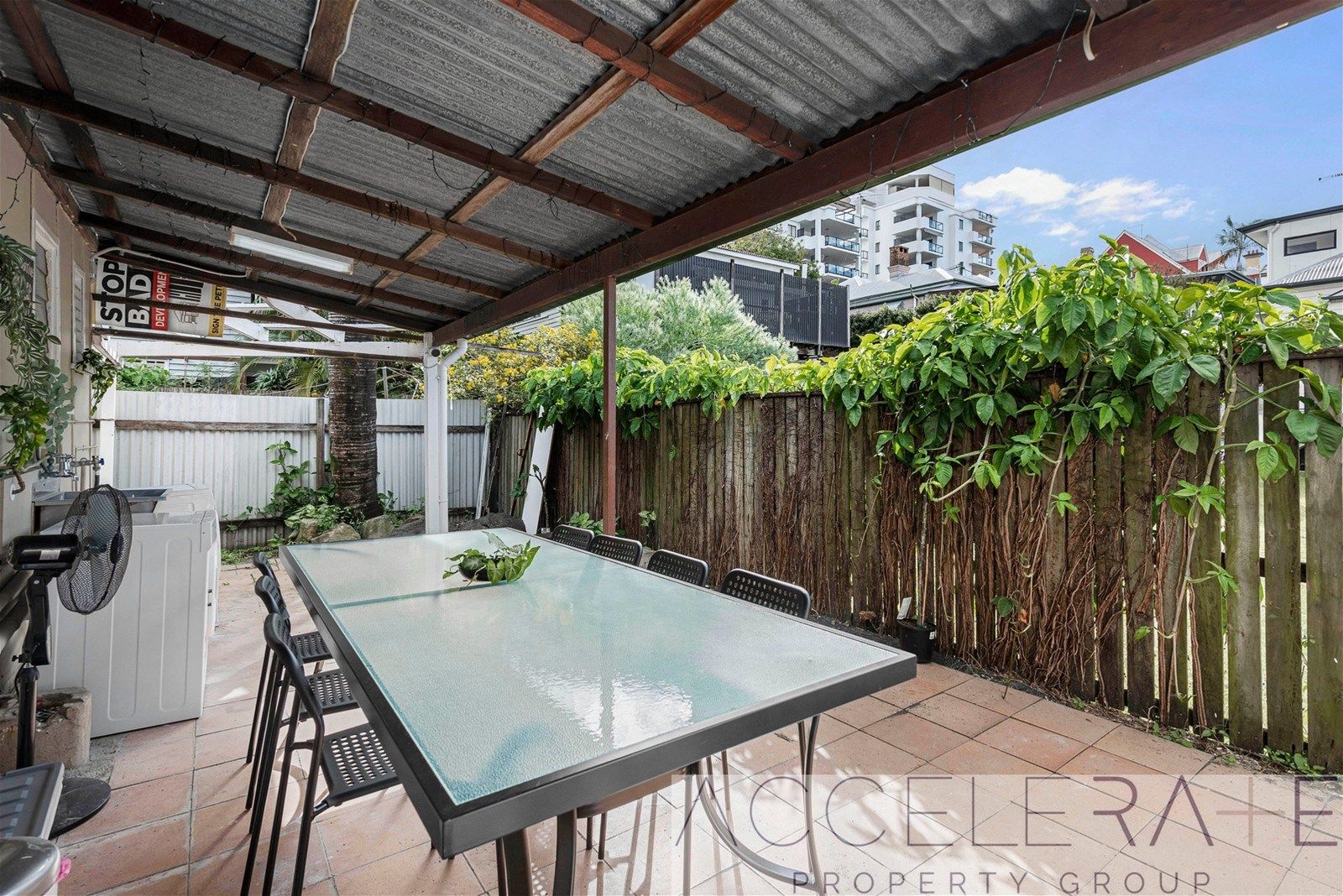 Room 4/555 Boundary Street, Spring Hill QLD 4000, Image 1