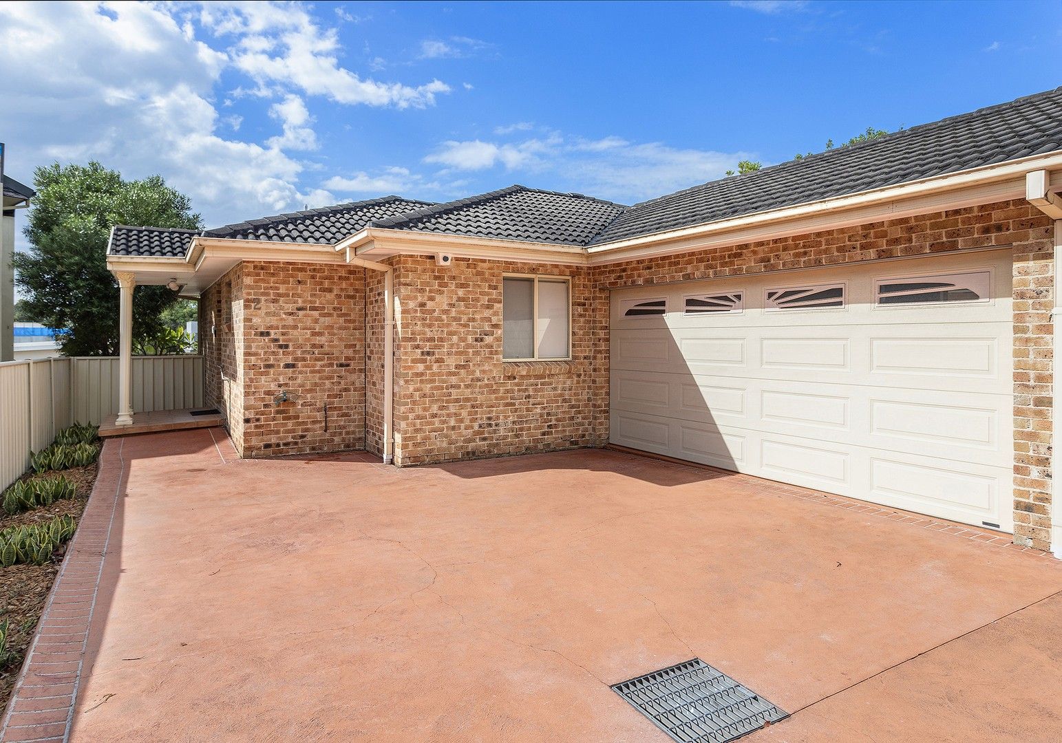 2/1 Dawson Street, Fairy Meadow NSW 2519, Image 0