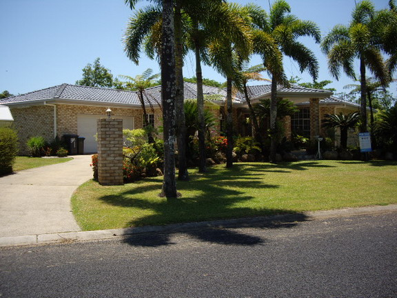 70 Dalrymple Esplanade, Innisfail Estate QLD 4860