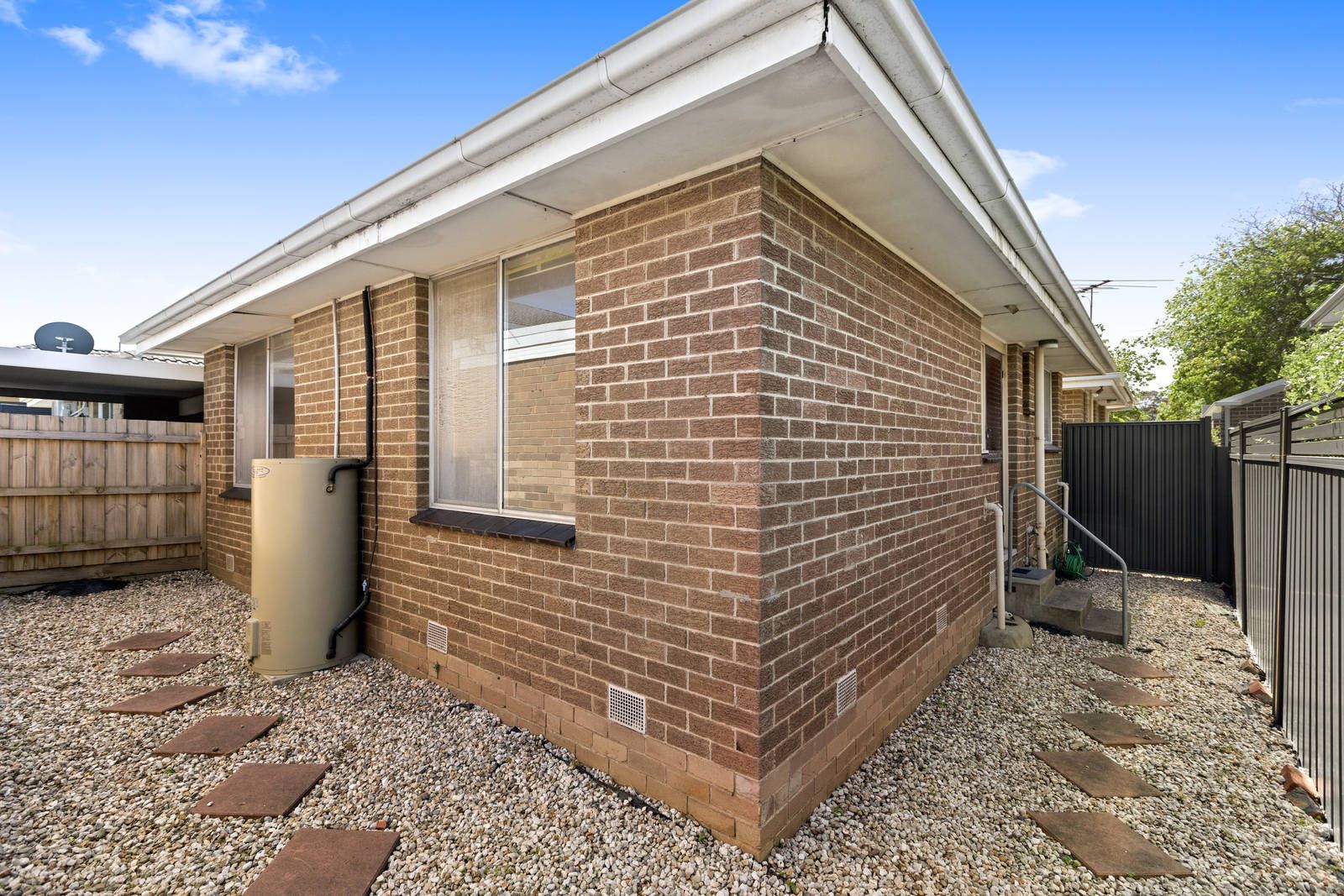 2/3 Davies Street, Mentone VIC 3194, Image 1