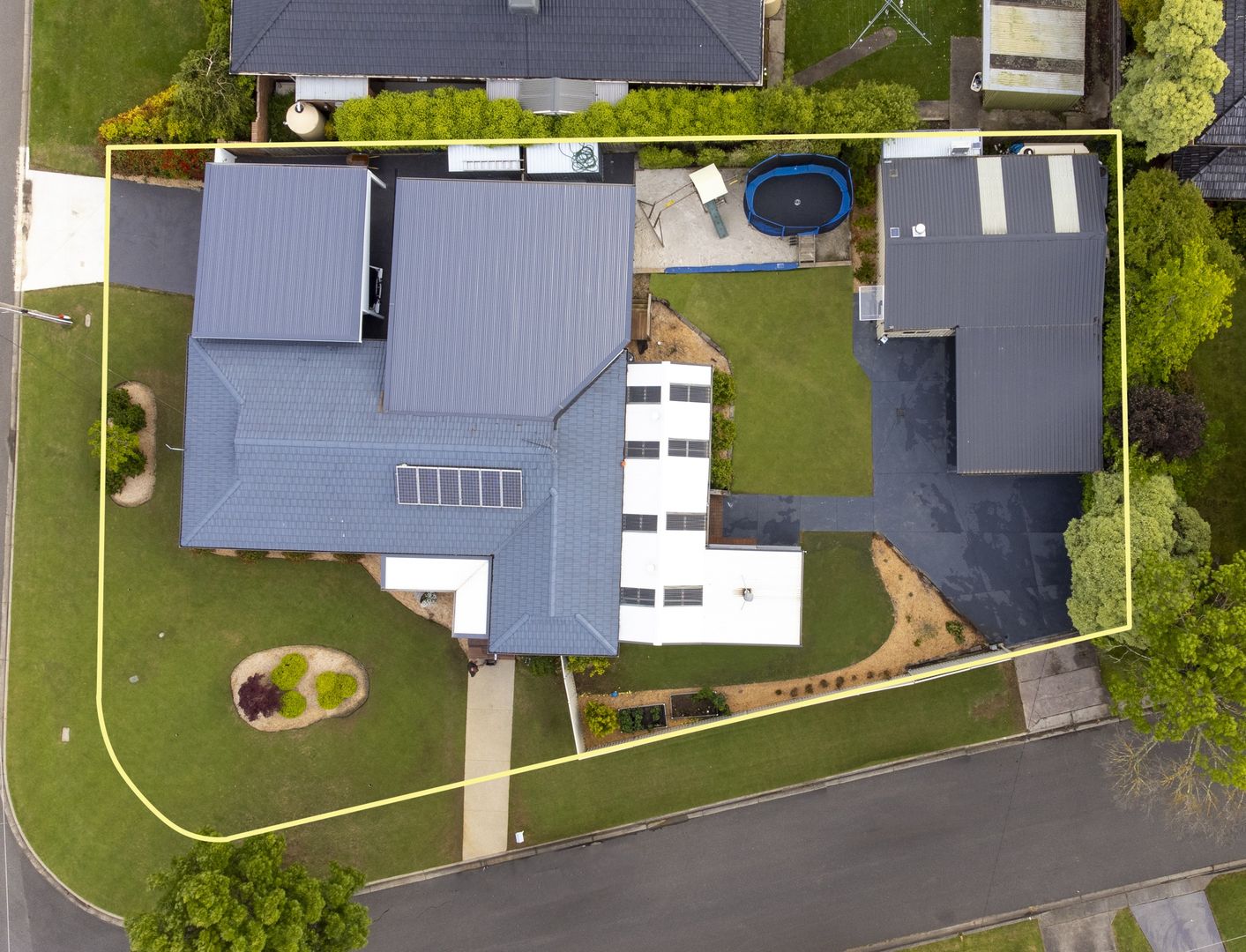 24 Worcester Road, Gisborne VIC 3437, Image 2