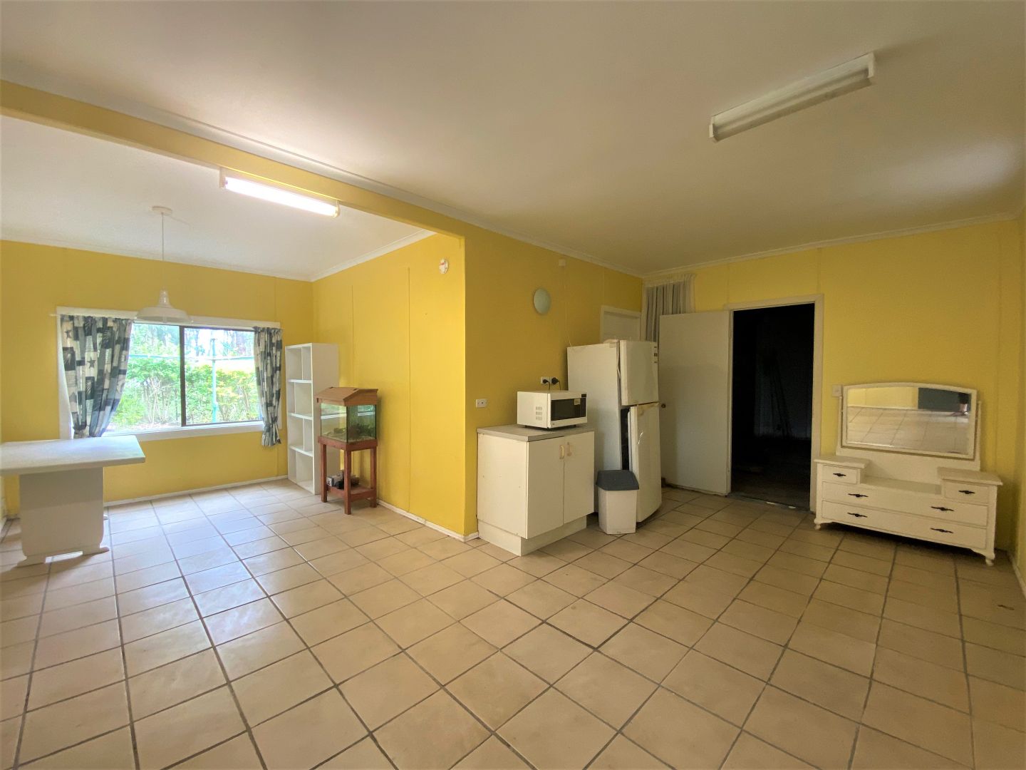 30 Ashton Street, Macleay Island QLD 4184, Image 2