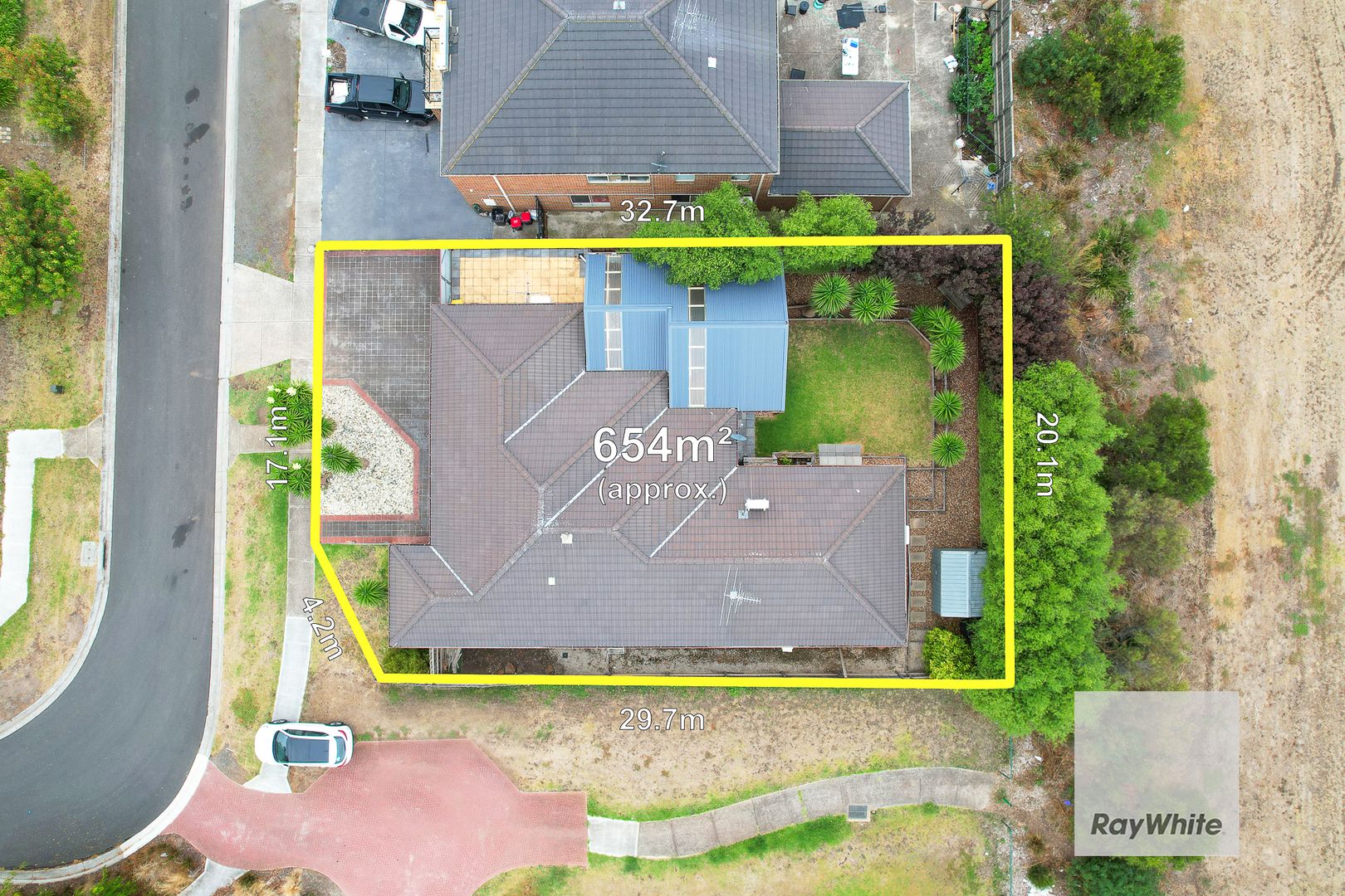 40 Kanmore Crescent, Hillside VIC 3037, Image 2