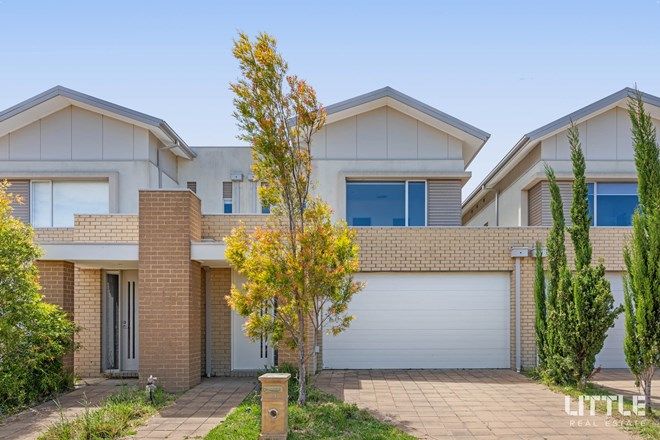 Picture of 39 Broadbeach Circuit, SANCTUARY LAKES VIC 3030