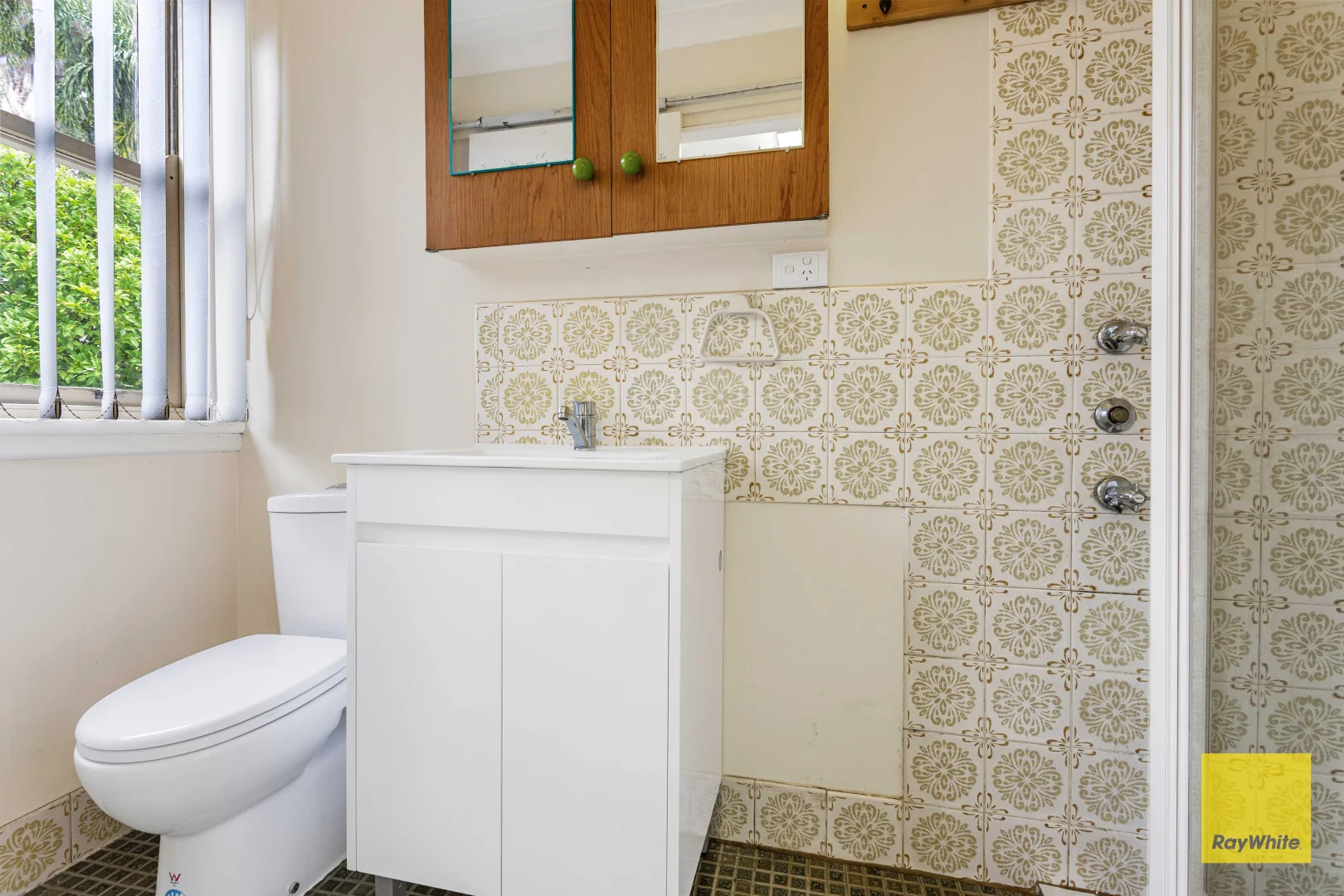 Additional image 6 of 2/75 Ballandella Road, Toongabbie NSW 2146