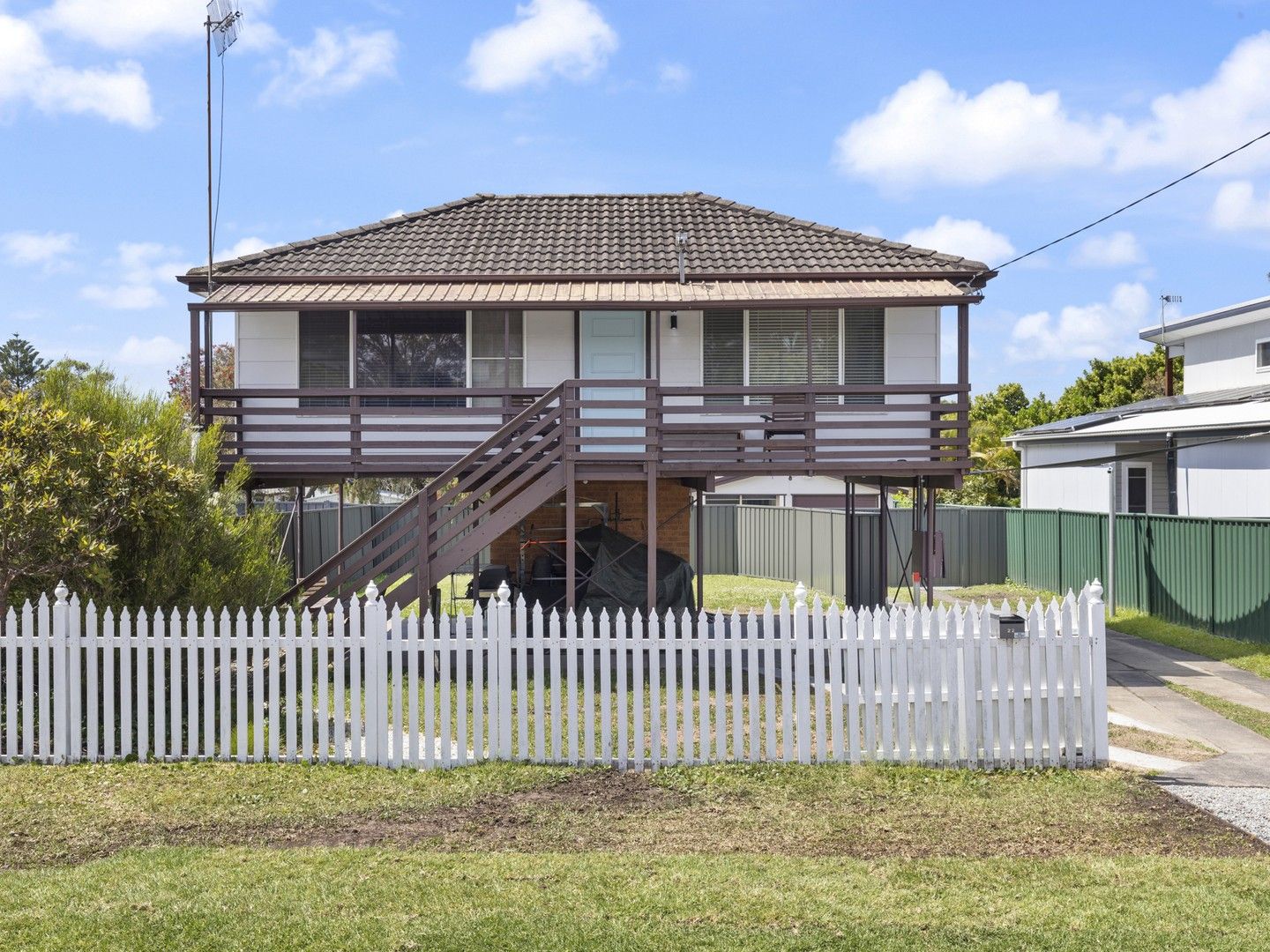 2 bedrooms House in 22 Farrar Road KILLARNEY VALE NSW, 2261
