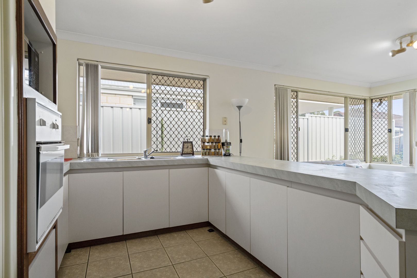 15 Wyong Road, Bentley WA 6102, Image 2