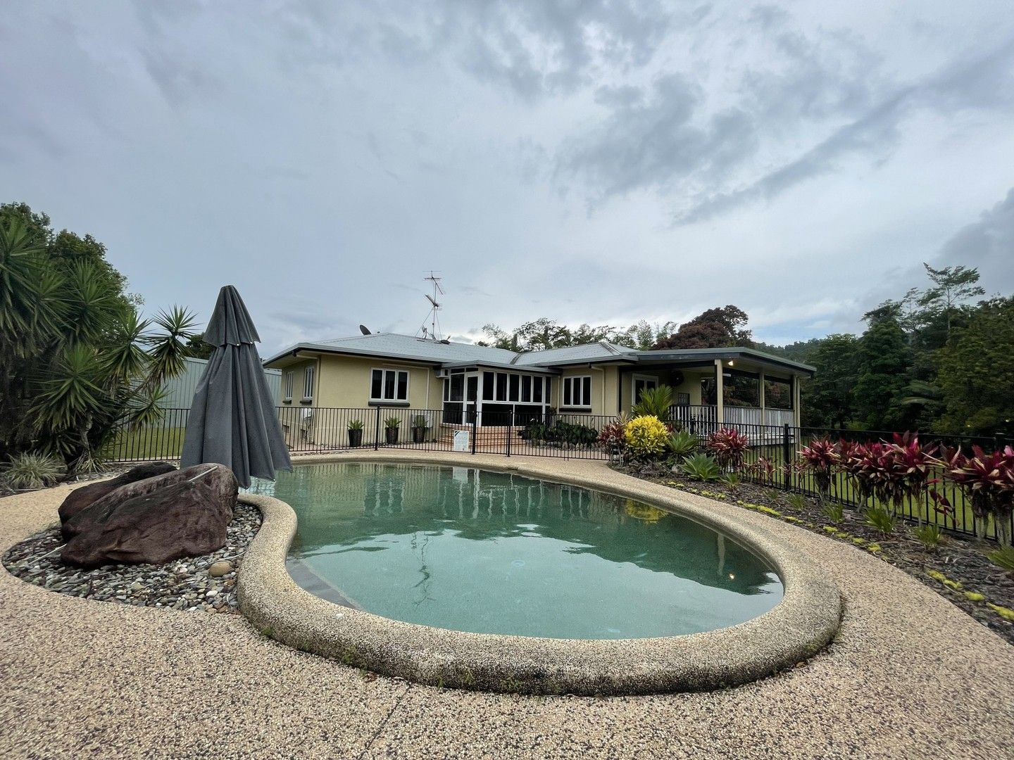 65 De Luca Rd, Silky Oak QLD 4854, Image 2