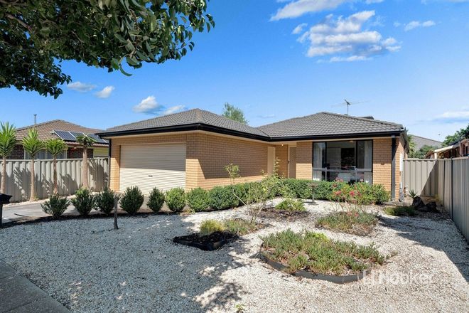 Picture of 3 Lauderdale Drive, TARNEIT VIC 3029