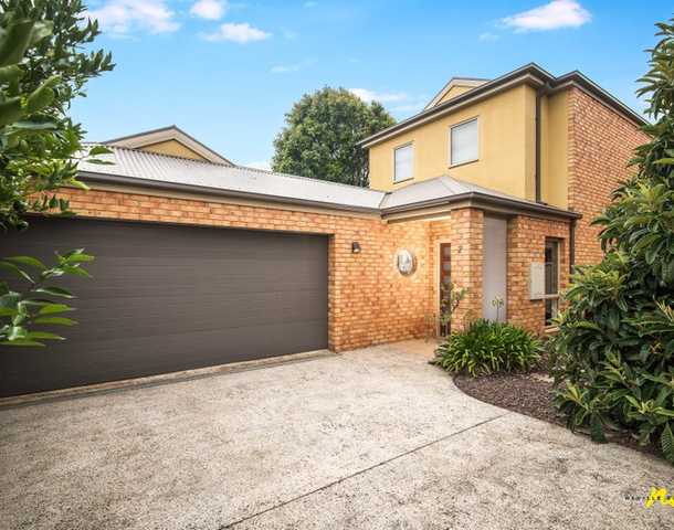 2/15 St Leonards Parade, St Leonards VIC 3223