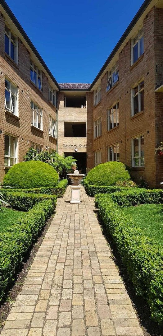 2 bedrooms Apartment / Unit / Flat in 16/65-67 Park St ST KILDA WEST VIC, 3182