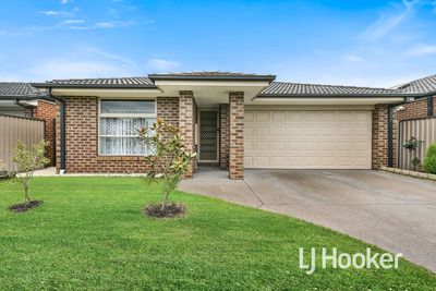 3 bedrooms House in 56 Andretti Avenue LYNBROOK VIC, 3975
