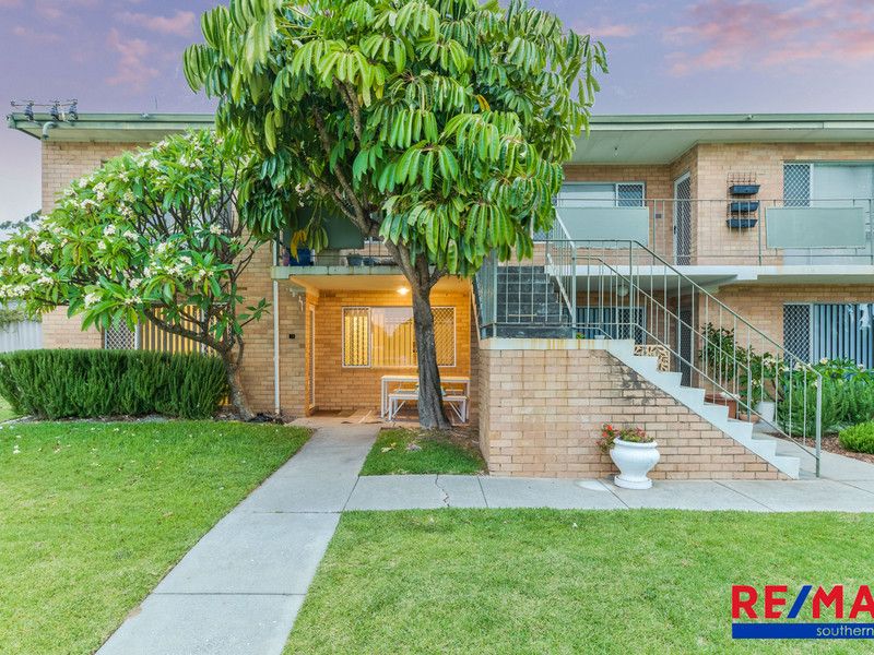 1B/11 Wilson Crescent, Wembley Downs WA 6019