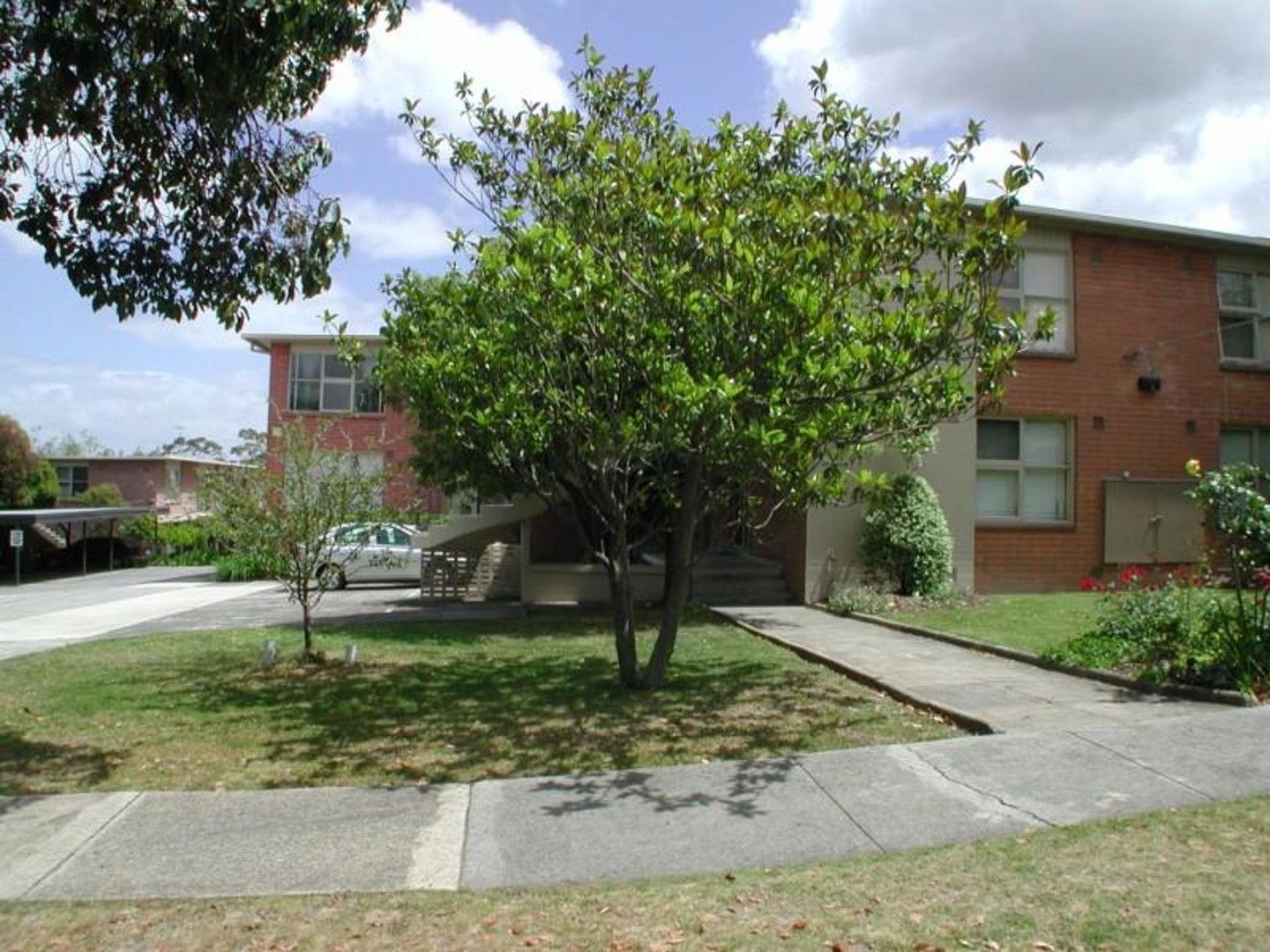 2 bedrooms Apartment / Unit / Flat in 9/19 Kireep Road BALWYN VIC, 3103