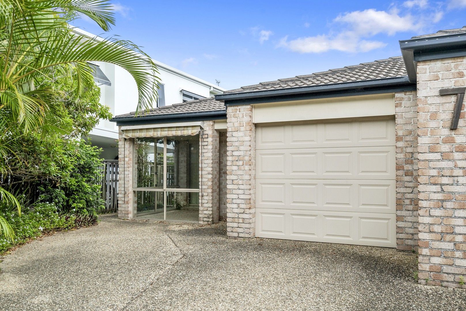 1/7 Luzon Parade, Palm Beach QLD 4221, Image 0