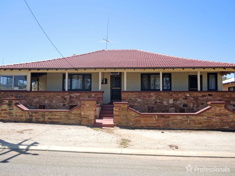 29 Essex Street, Northampton WA 6535, Image 2