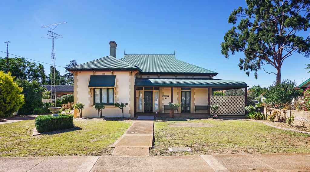 36 Grenfell Street, West Wyalong NSW 2671, Image 0