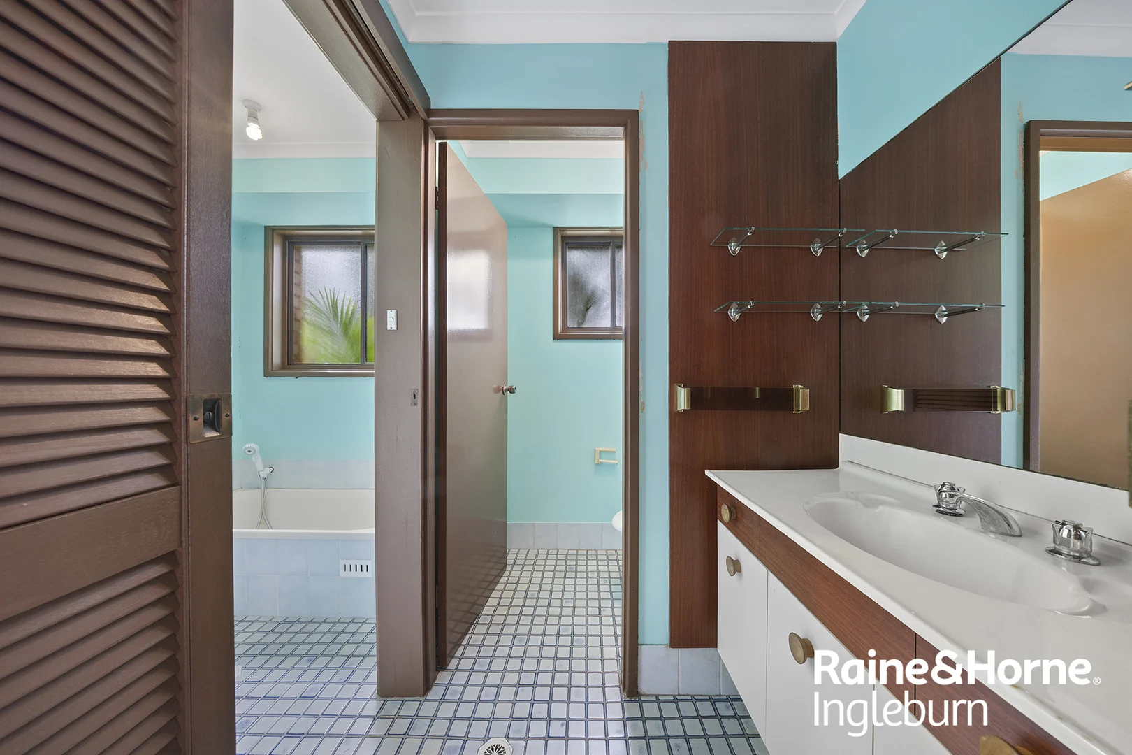 Additional image 8 of 3 Emex Place, Macquarie Fields NSW 2564