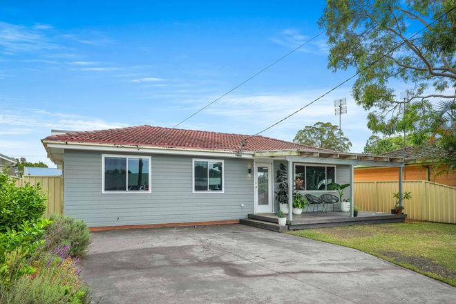 Picture of 8 Kerry Crescent, BERKELEY VALE NSW 2261