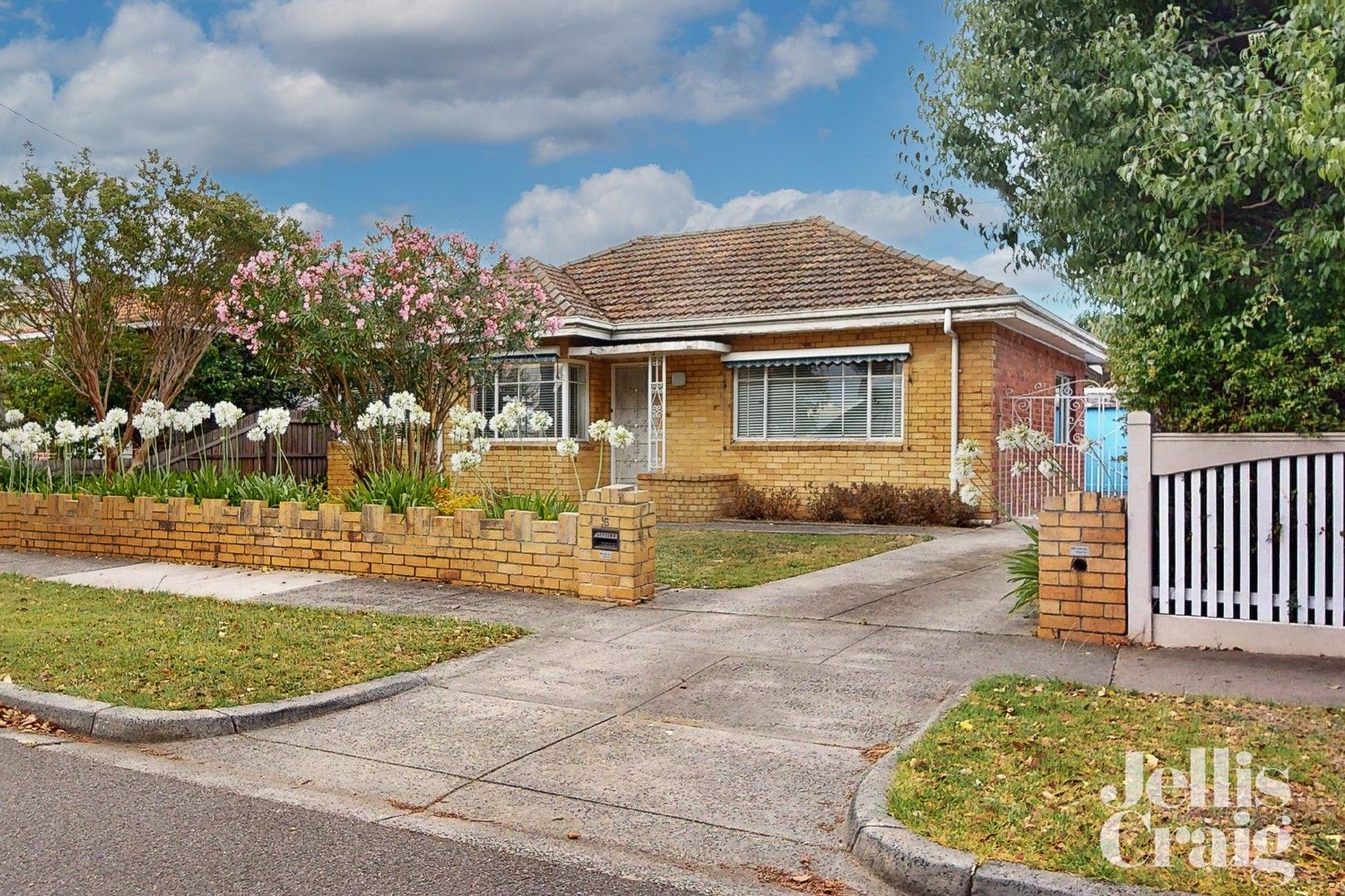 2 bedrooms House in 16 Dudley Street ESSENDON NORTH VIC, 3041