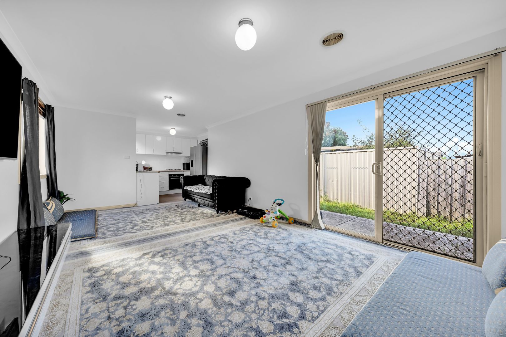 4/19 Pittosporum Grove, Doveton VIC 3177, Image 2