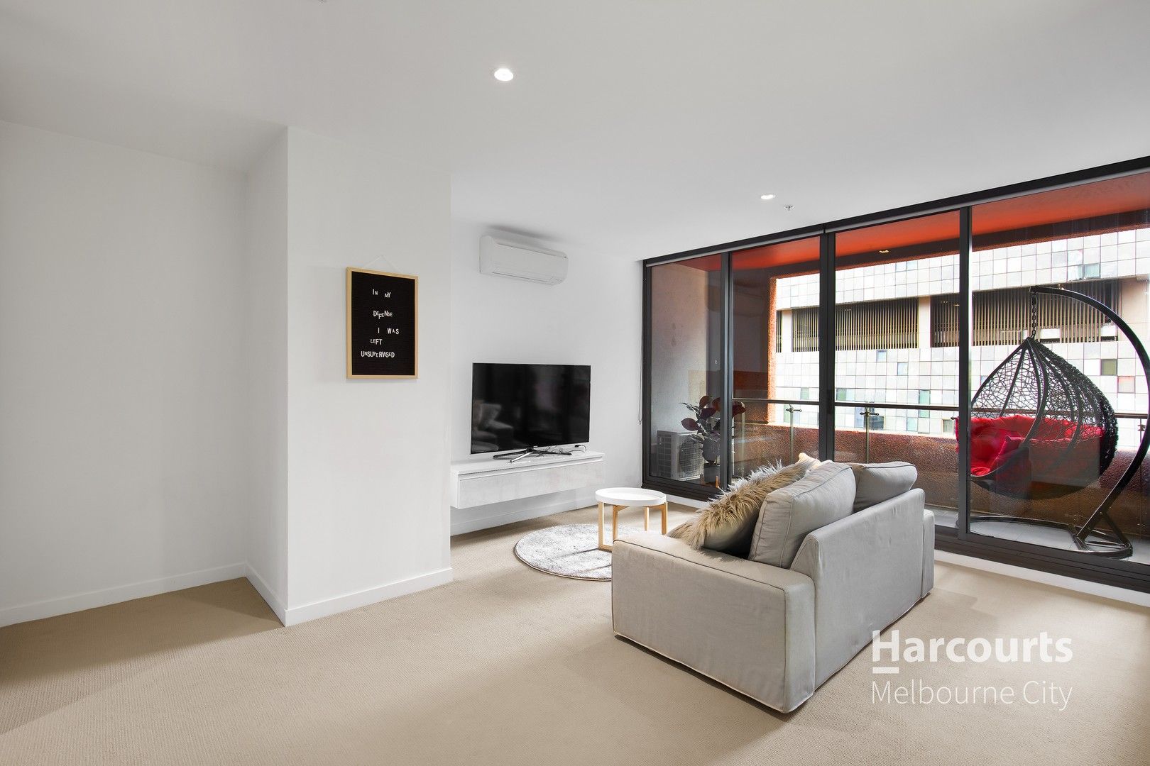 2 bedrooms Apartment / Unit / Flat in 403/639 Lonsdale Street MELBOURNE VIC, 3000