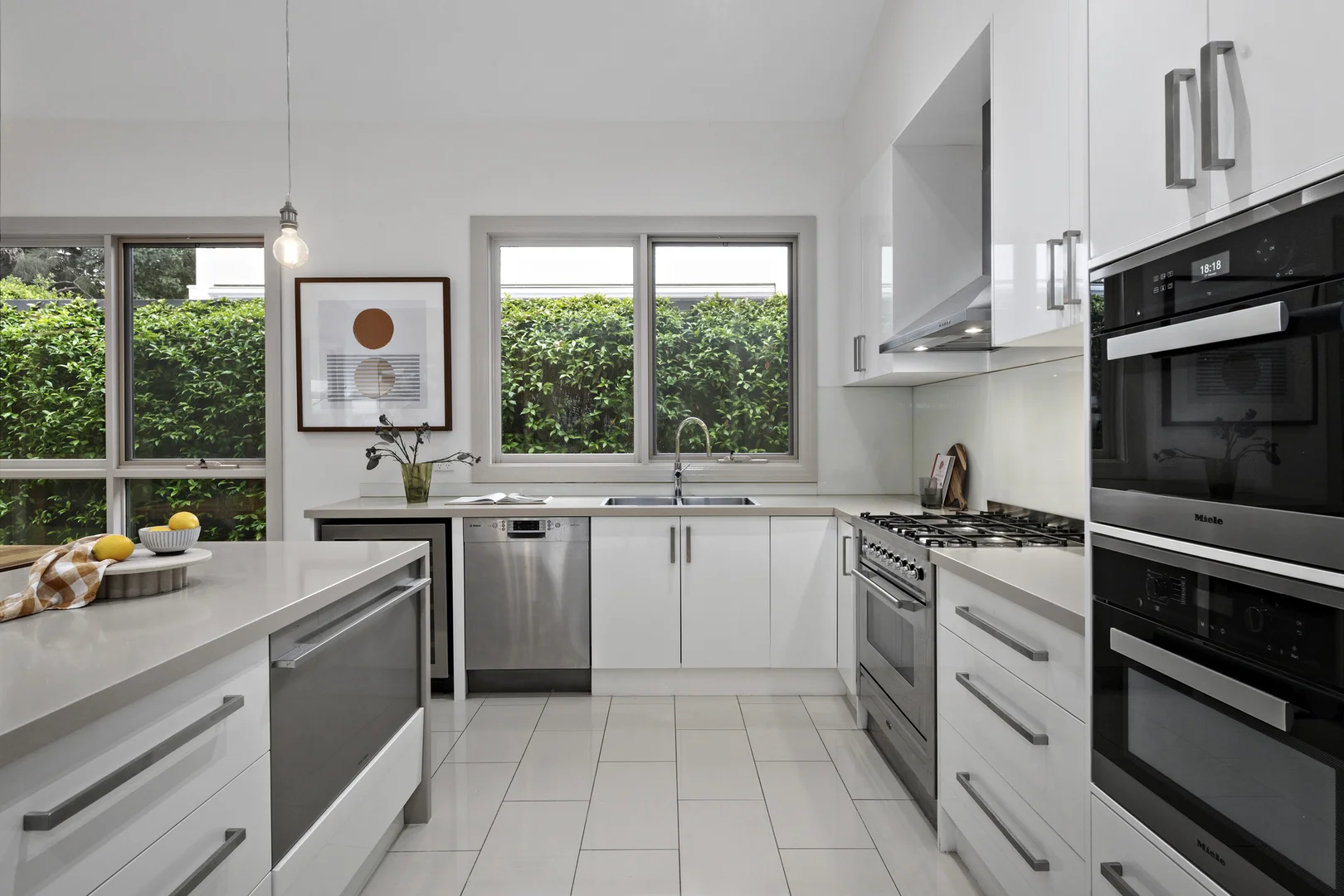 Additional image 4 of 24 Rothesay Avenue, Elwood VIC 3184