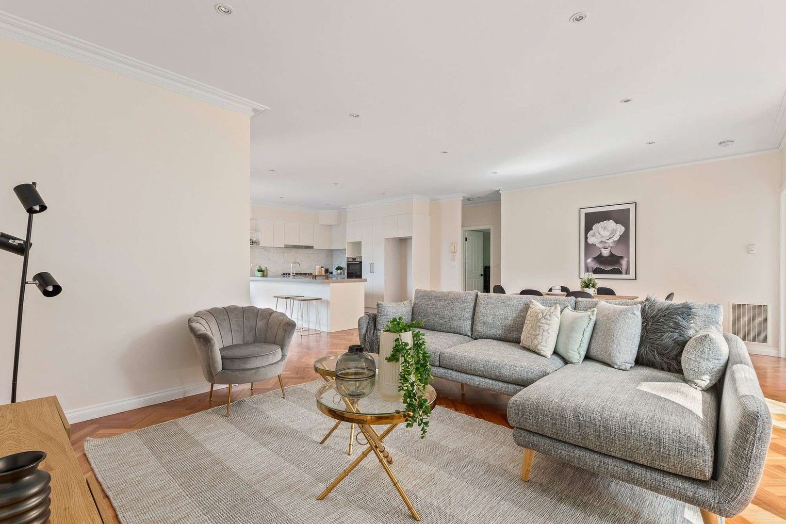 3 bedrooms Apartment / Unit / Flat in 3/19 Moody Street BALWYN NORTH VIC, 3104