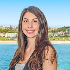 Serena Rossi Ray White Unlimited Real Estate Agent In 52 Blair Street North Bondi Nsw