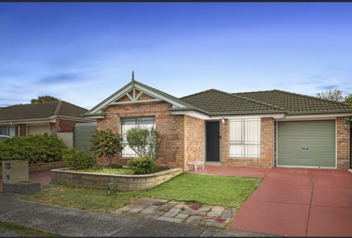 45 BATES ST, Cranbourne West VIC 3977, Image 0