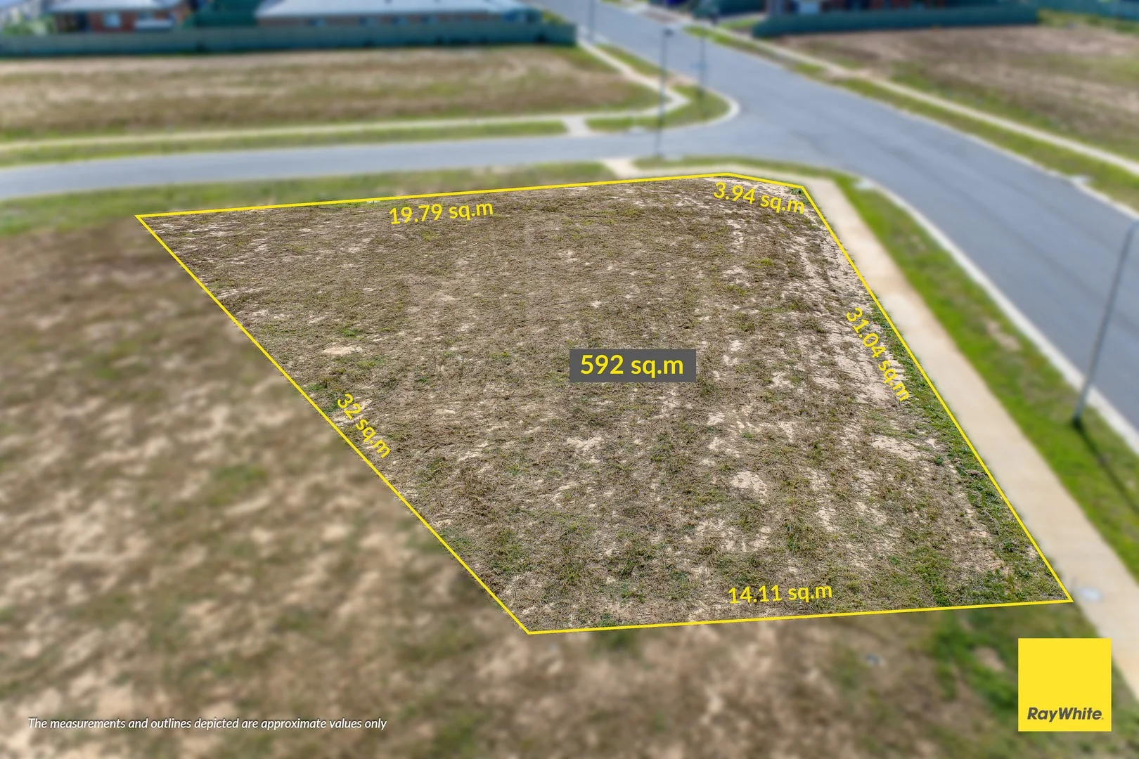 1 Peachleaf Court, Epsom VIC 3551