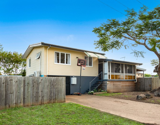 34 Andrew Street, Kallangur QLD 4503