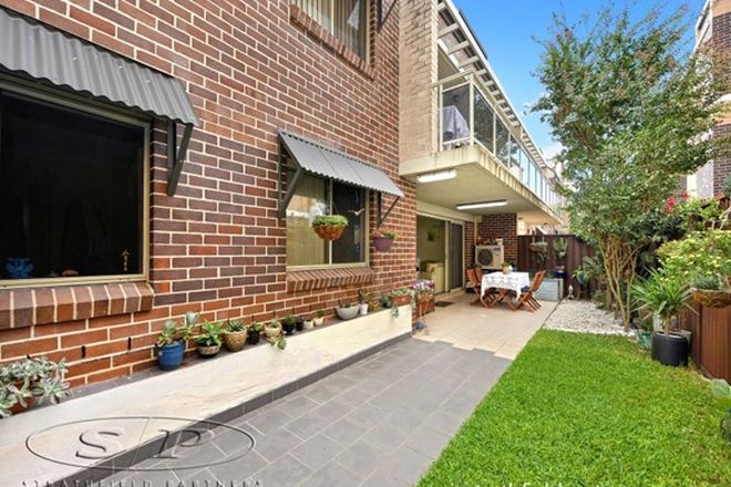 Picture of 4 Burlington Road, HOMEBUSH NSW 2140