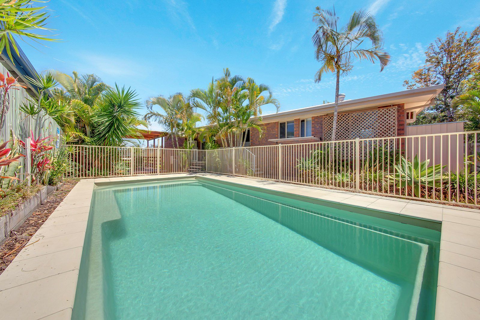 38 Centenary Drive, Boyne Island QLD 4680, Image 0