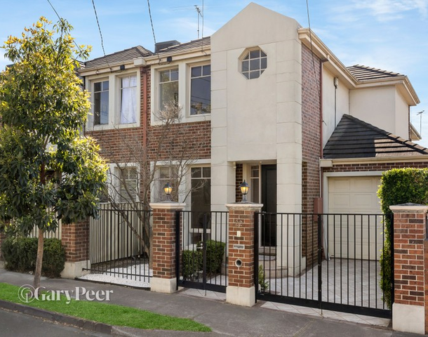 22 Raphael Street, Caulfield North VIC 3161