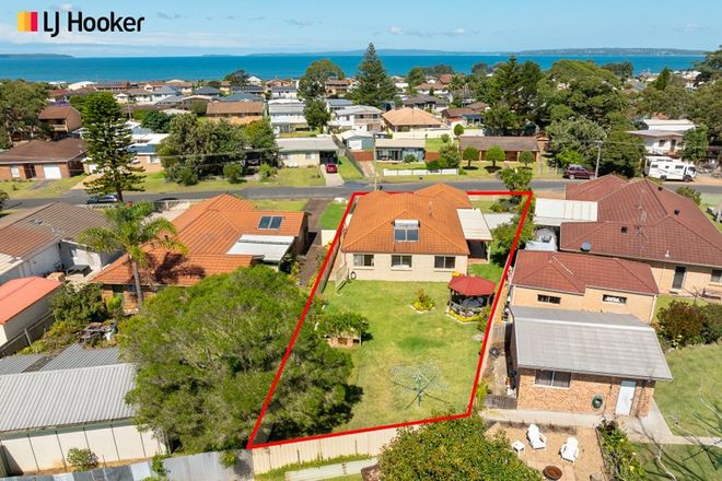Picture of 6 Watts Road, CALLALA BEACH NSW 2540