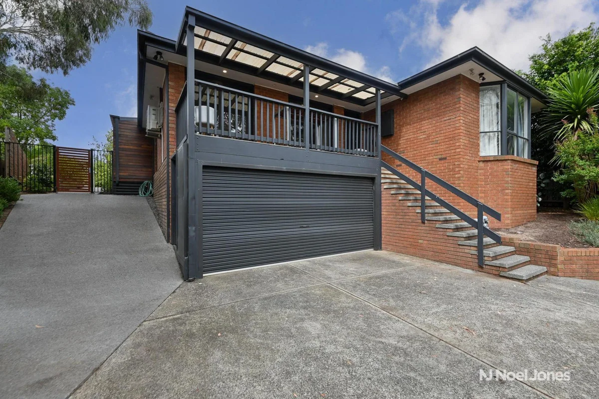 9 Jonathan Close, Bayswater VIC 3153