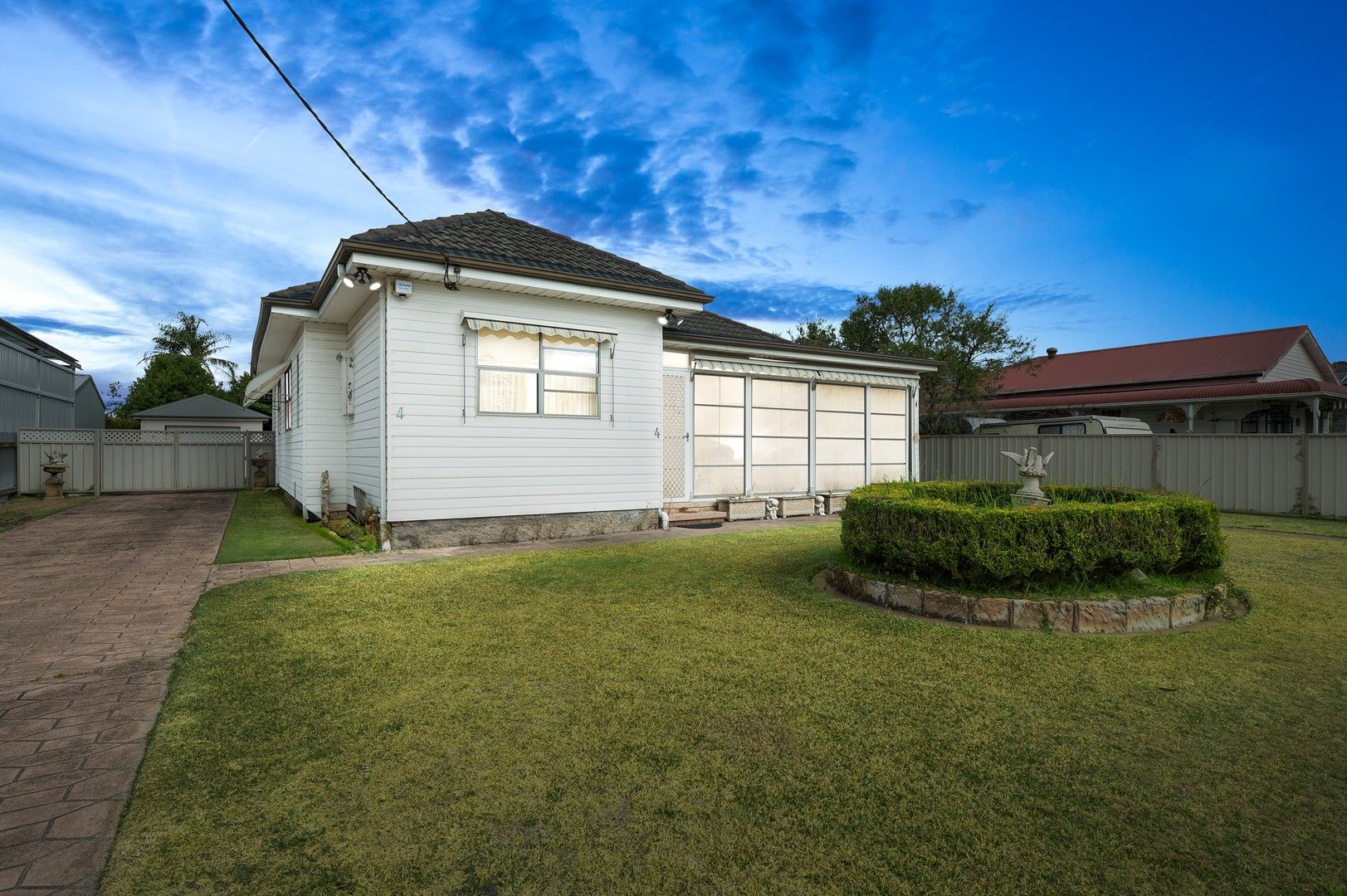 4 Fifth Street, Weston NSW 2326, Image 0