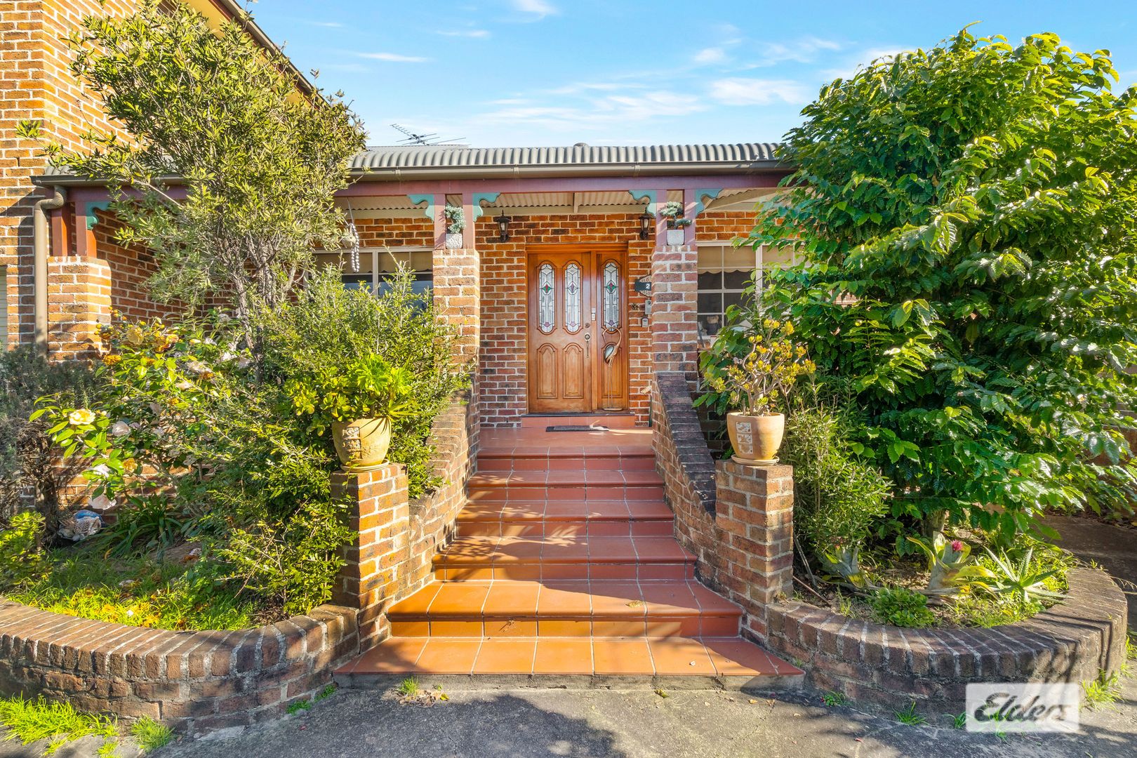 29 Hillcrest Avenue, Villawood NSW 2163 Domain