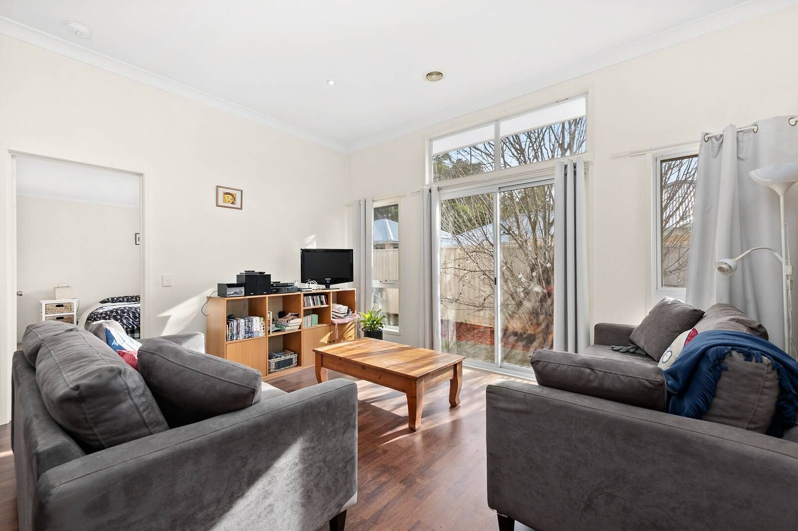 2/712 Geelong Road, Canadian VIC 3350, Image 1