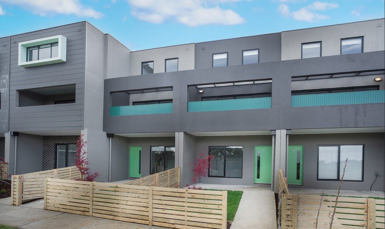 2 bedrooms Townhouse in 15/1-15 Beddison Road CRAIGIEBURN VIC, 3064