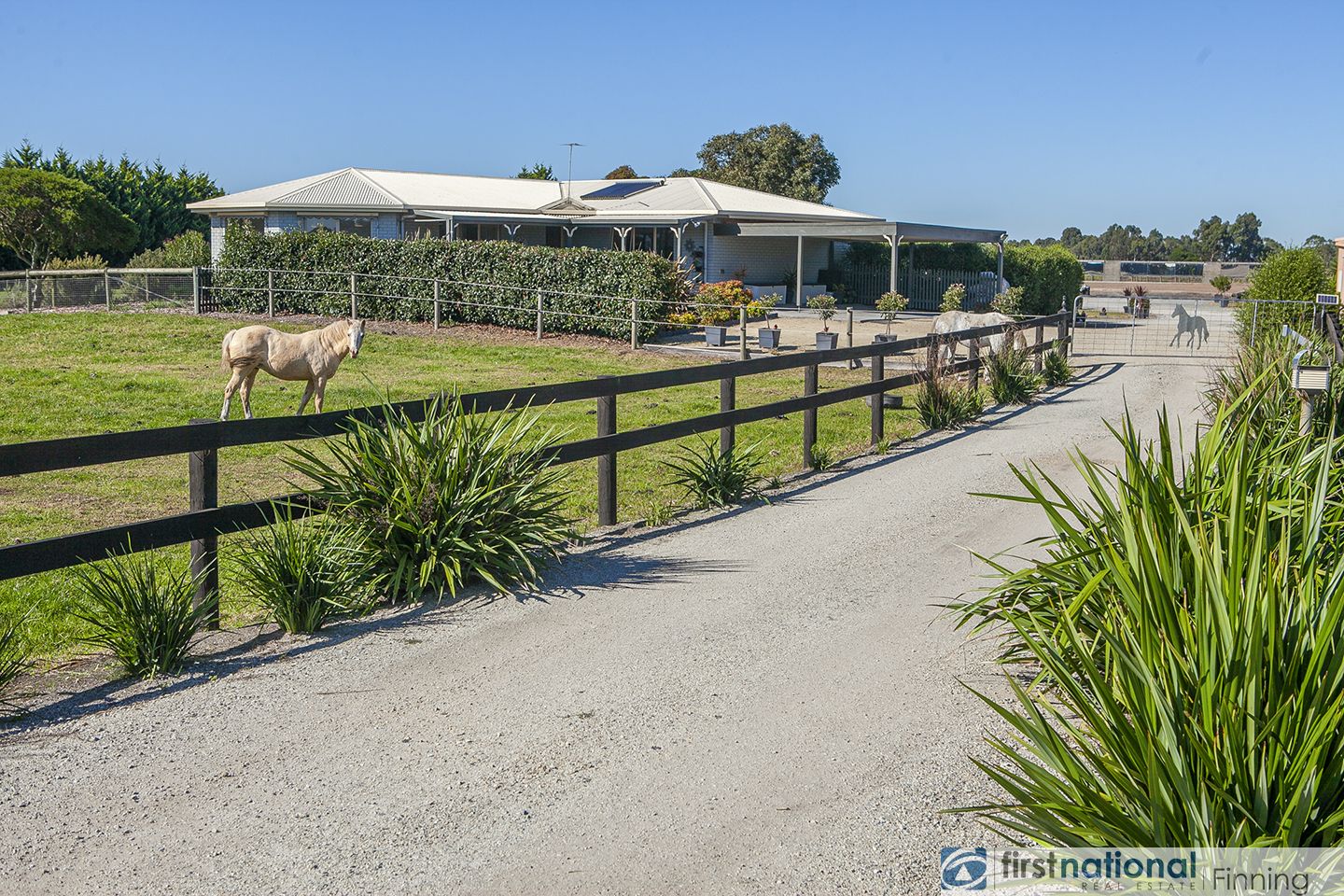 990 Koo Wee Rup-Longwarry Road, Catani VIC 3981, Image 2