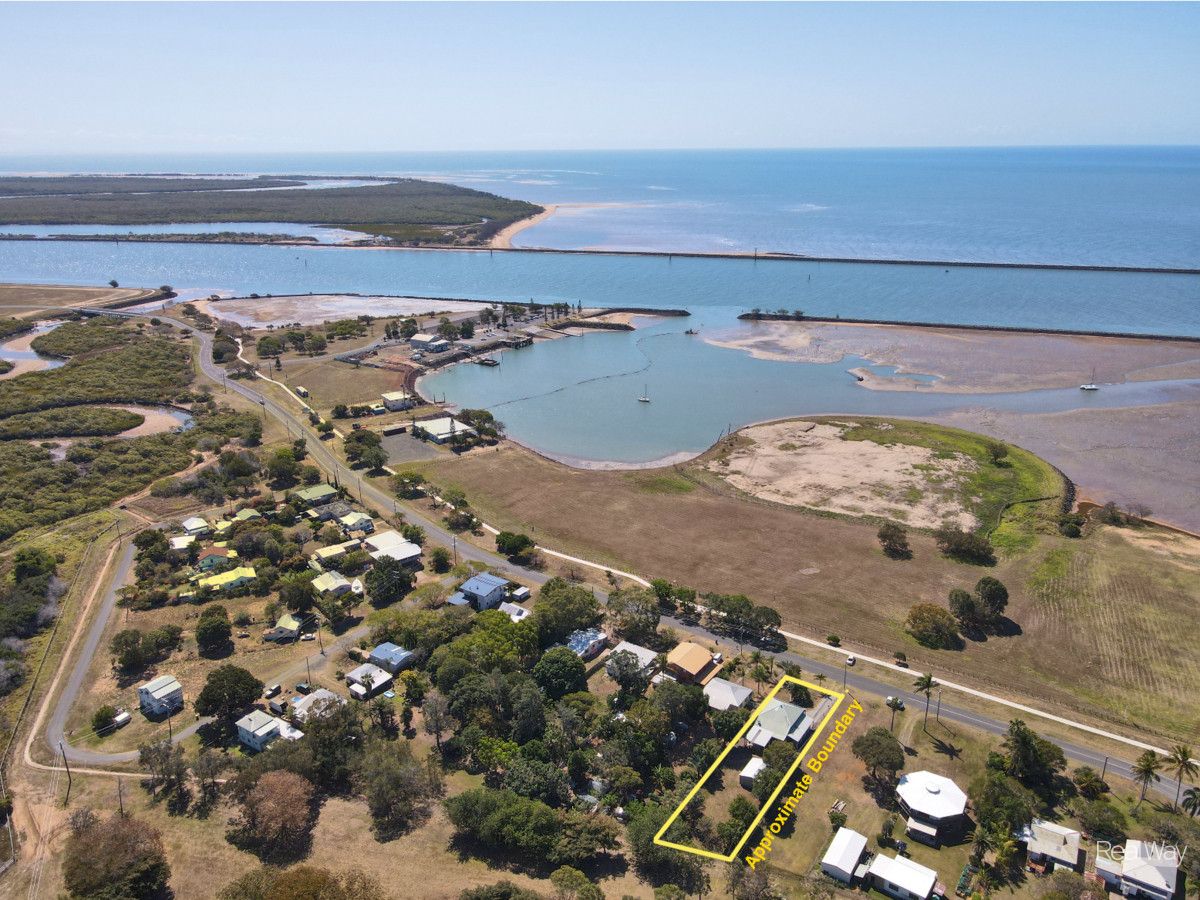 20 Harbour Esplanande, Burnett Heads QLD 4670, Image 0