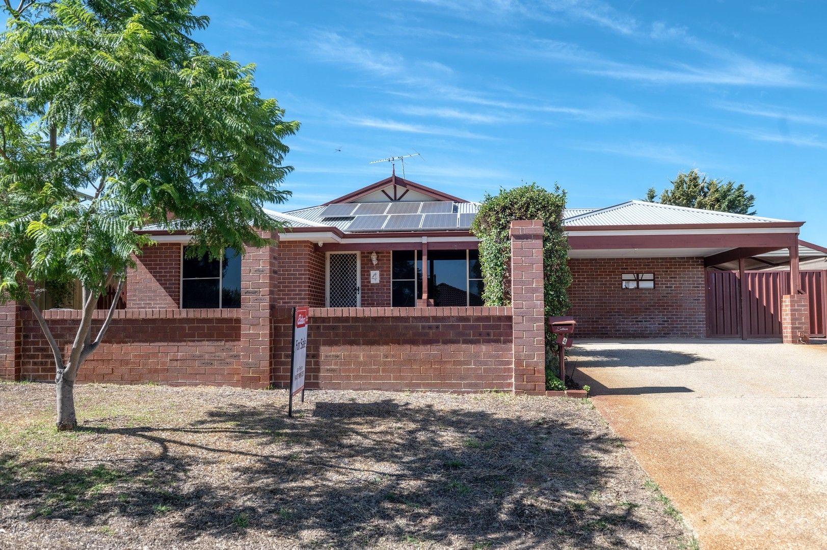 5 bedrooms House in 4 Thyme Way GLEN IRIS WA, 6230