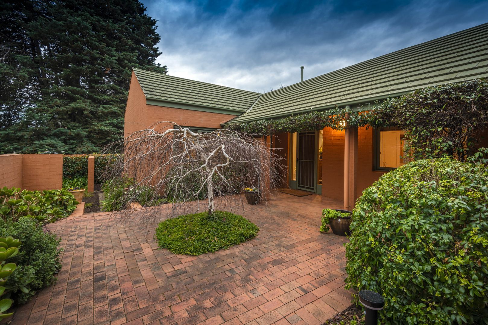 78 Novar Street, Yarralumla ACT 2600, Image 2