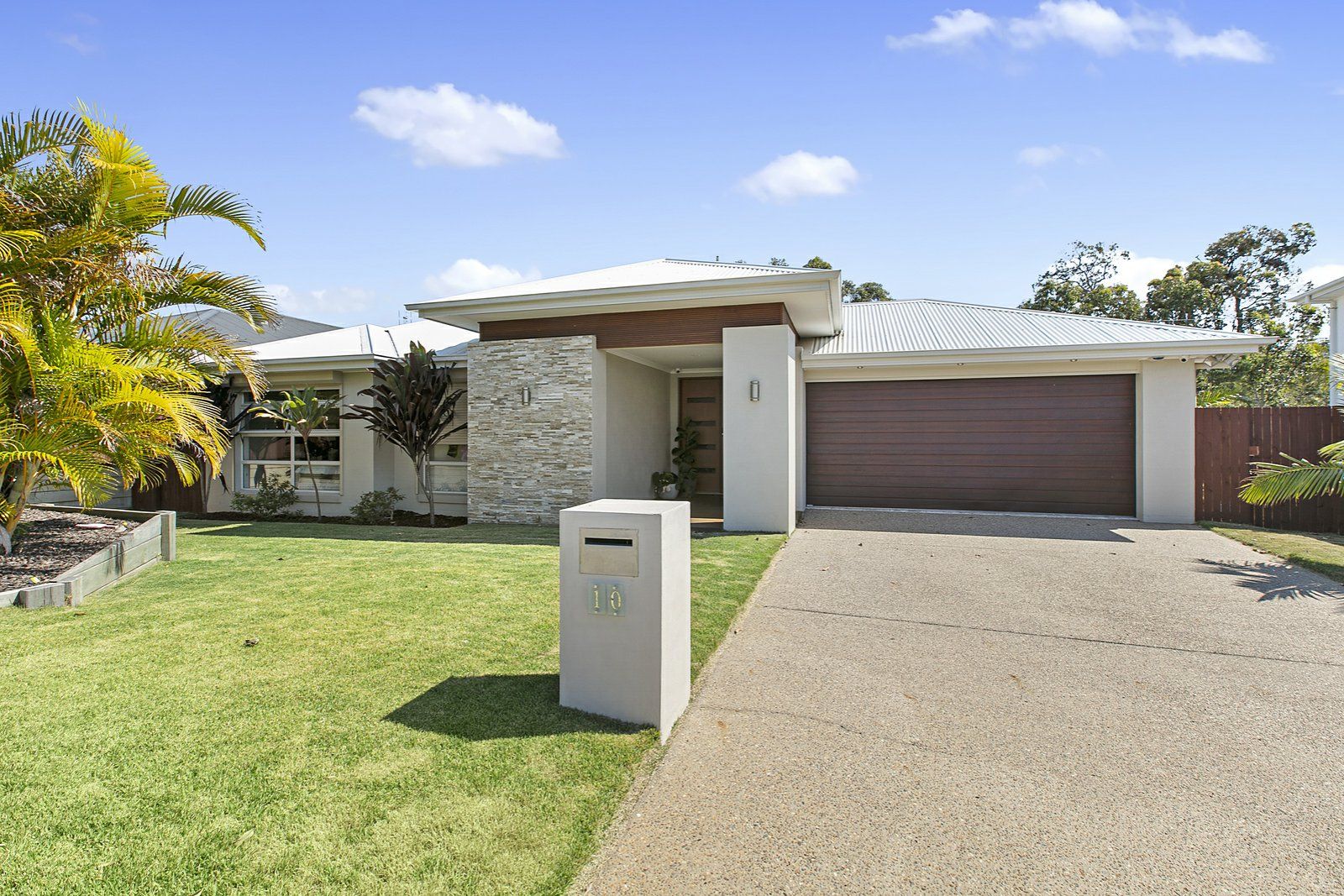 10 Stanwich Close, Peregian Springs QLD 4573, Image 0