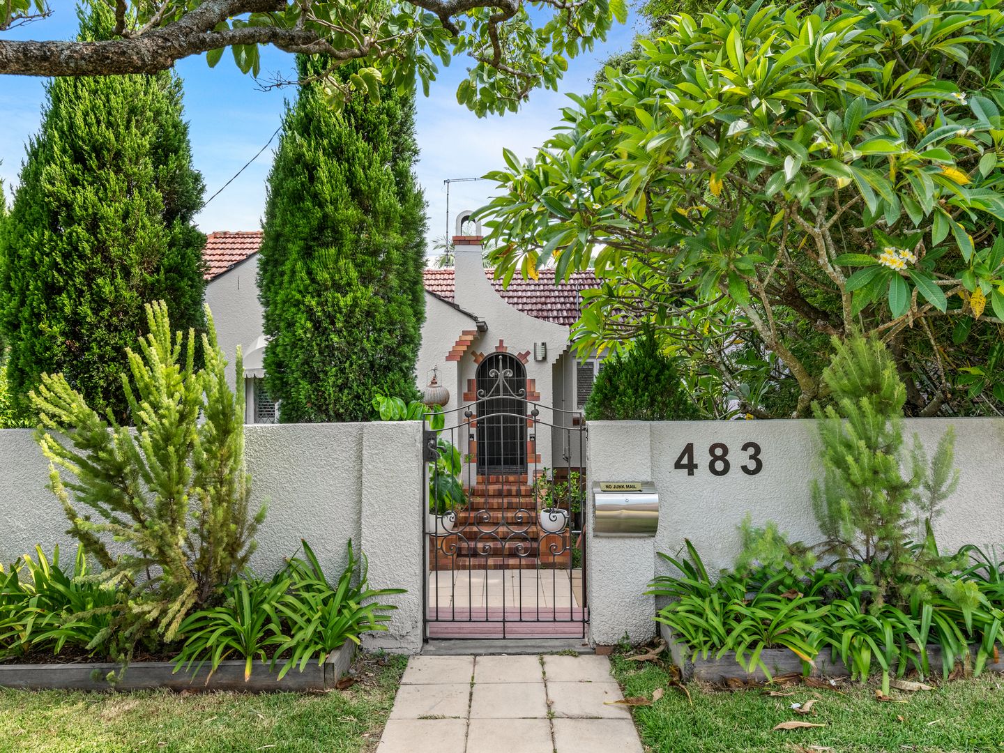483 Cavendish Road, Coorparoo Property History & Address Research