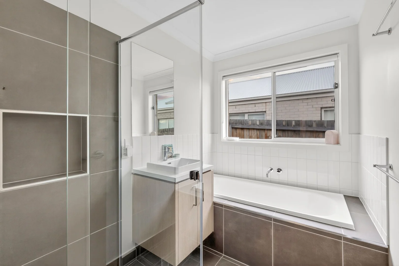 Additional image 13 of 89 Grassland Grove, Leopold VIC 3224